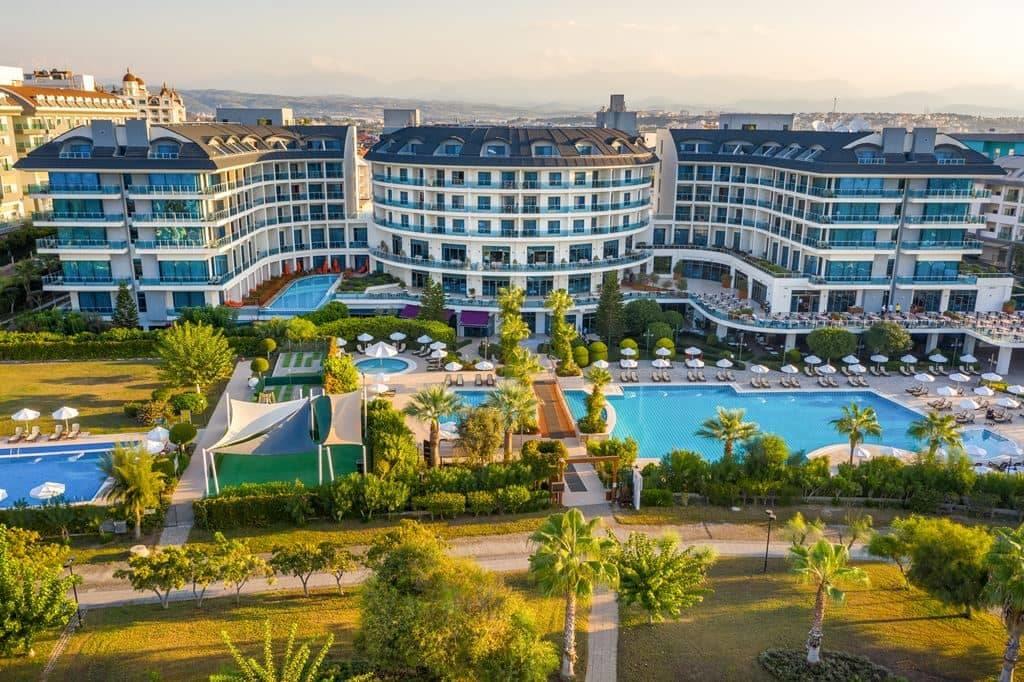Commodore Elite Suites & SPA Turecko